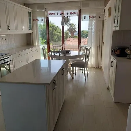 Σπίτι διακοπών Sifne Yali'da 4 9kisi Yatak Kapasite Manzarali Çeşme