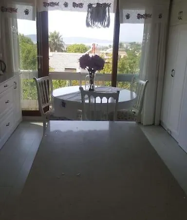 Sifne Yali'da 4 9kisi Yatak Kapasite Manzarali Σπίτι διακοπών Çeşme