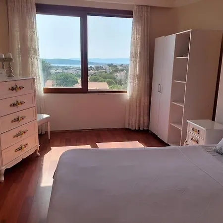 Sifne Yali'da 4 9kisi Yatak Kapasite Manzarali * Çeşme