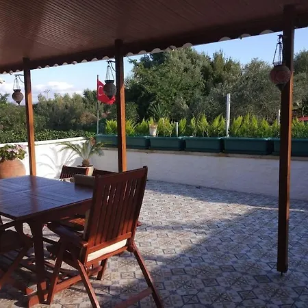 Sifne Yali'da 4 9kisi Yatak Kapasite Manzarali Σπίτι διακοπών Çeşme