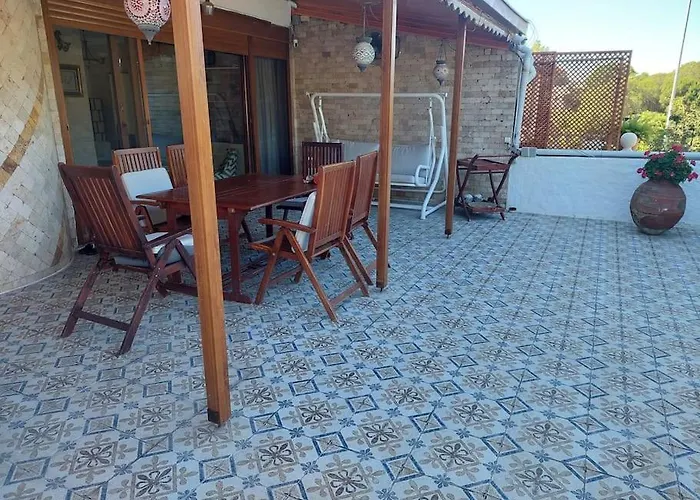 Sifne Yali'da 4 9kisi Yatak Kapasite Manzarali Vakantiehuis