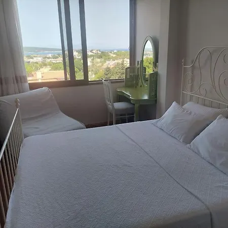 Sifne Yali'da 4 9kisi Yatak Kapasite Manzarali Cesme