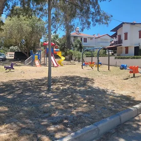 Sifne Yali'da 4 9kisi Yatak Kapasite Manzarali Cesme