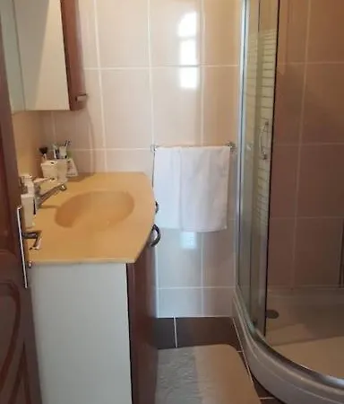 Sifne Yali'da 4 9kisi Yatak Kapasite Manzarali Holiday home Cesme