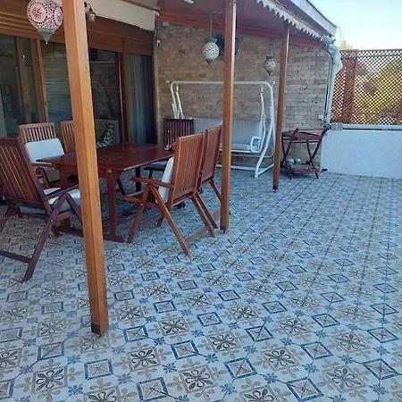 Sifne Yali'da 4 9kisi Yatak Kapasite Manzarali Holiday home